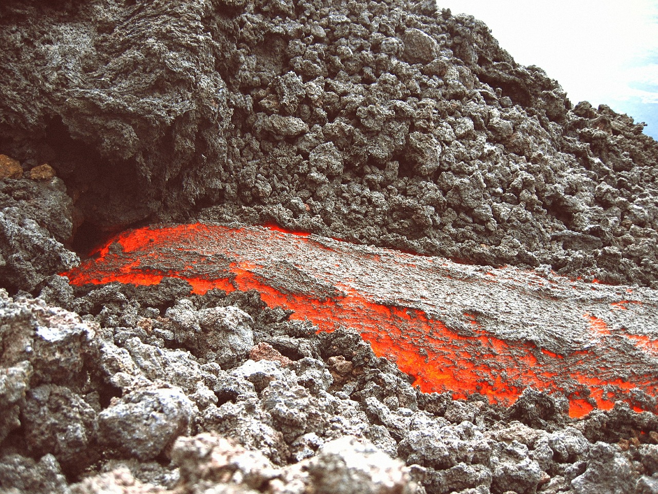 Image - magma lava volcano volcanism
