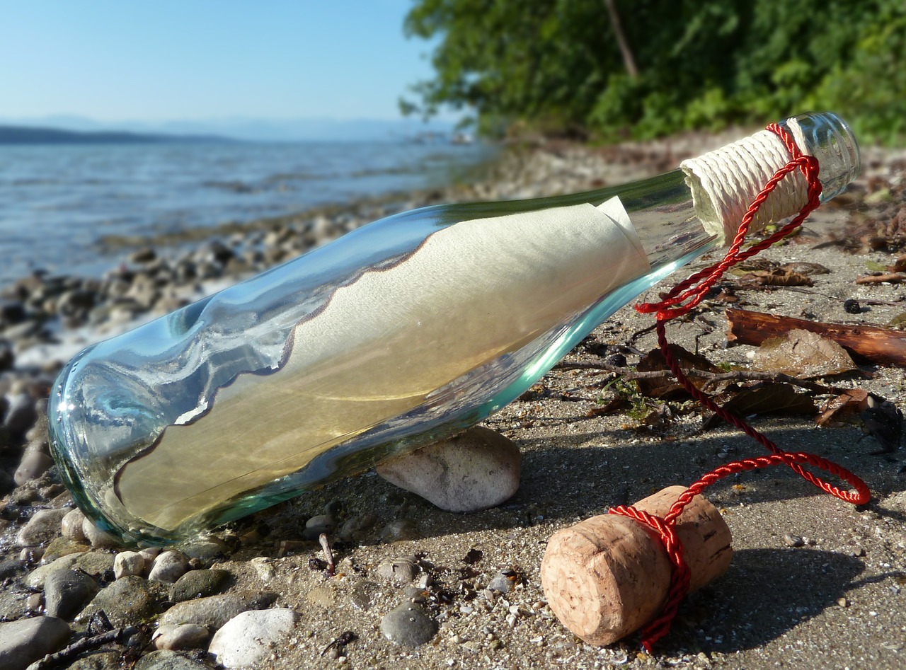 Image - message in a bottle post bottle