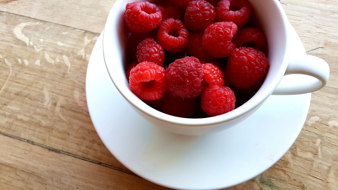 Image - raspberries red fruit cup dessert