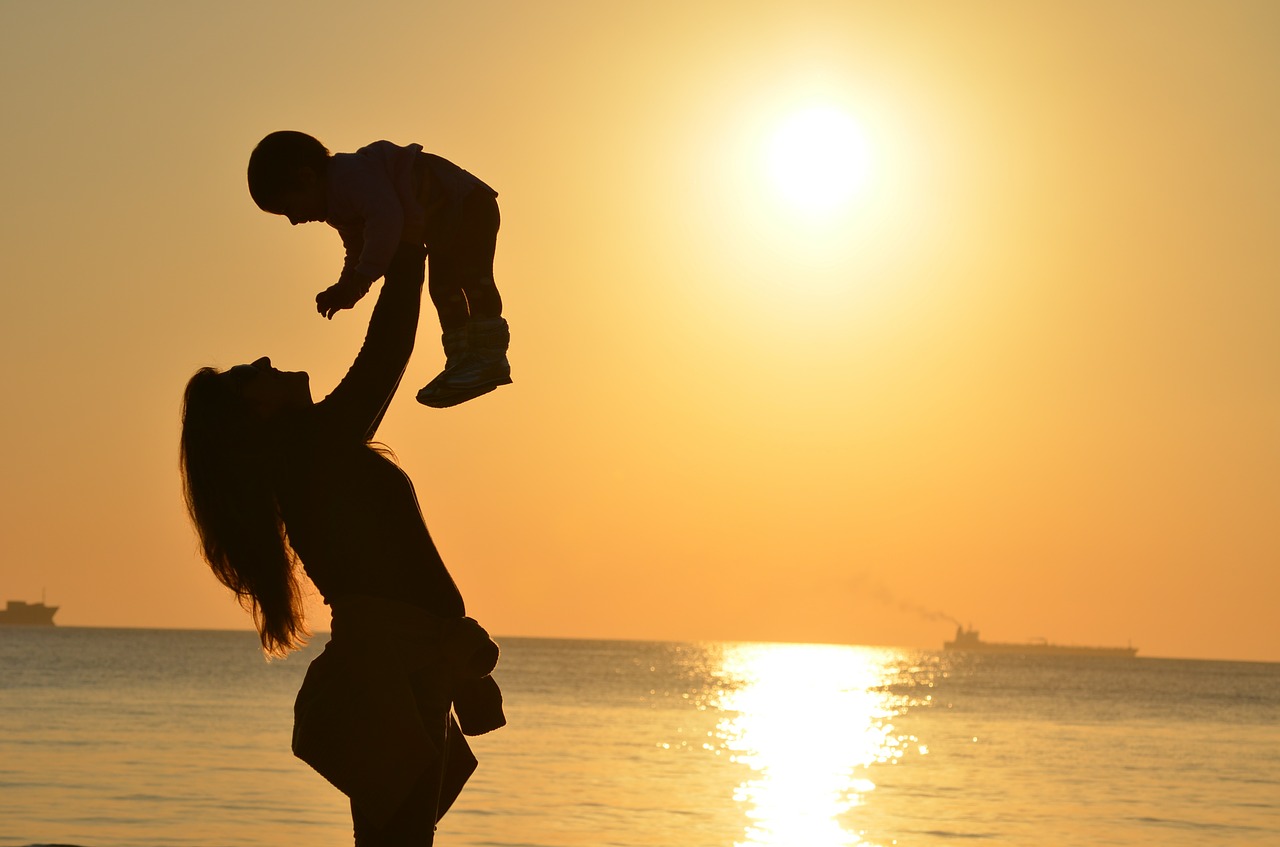 Image - mother daughter love sunset mar