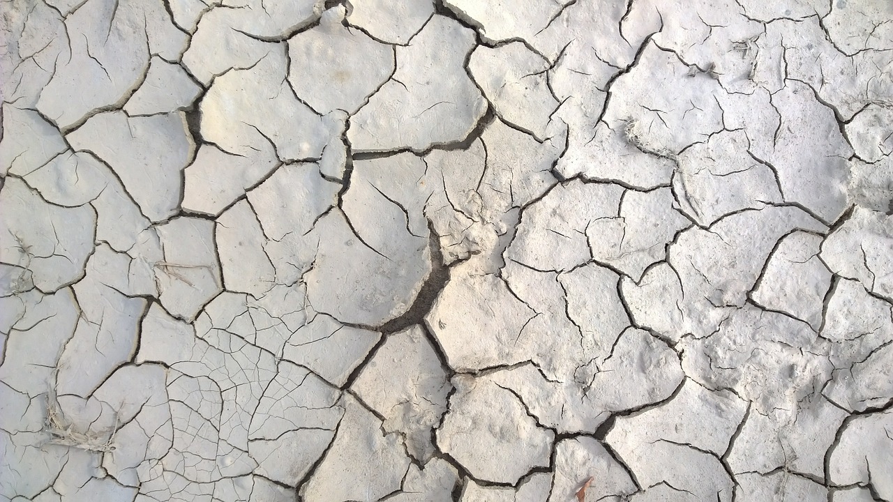 Image - mud dry earth cracked drought