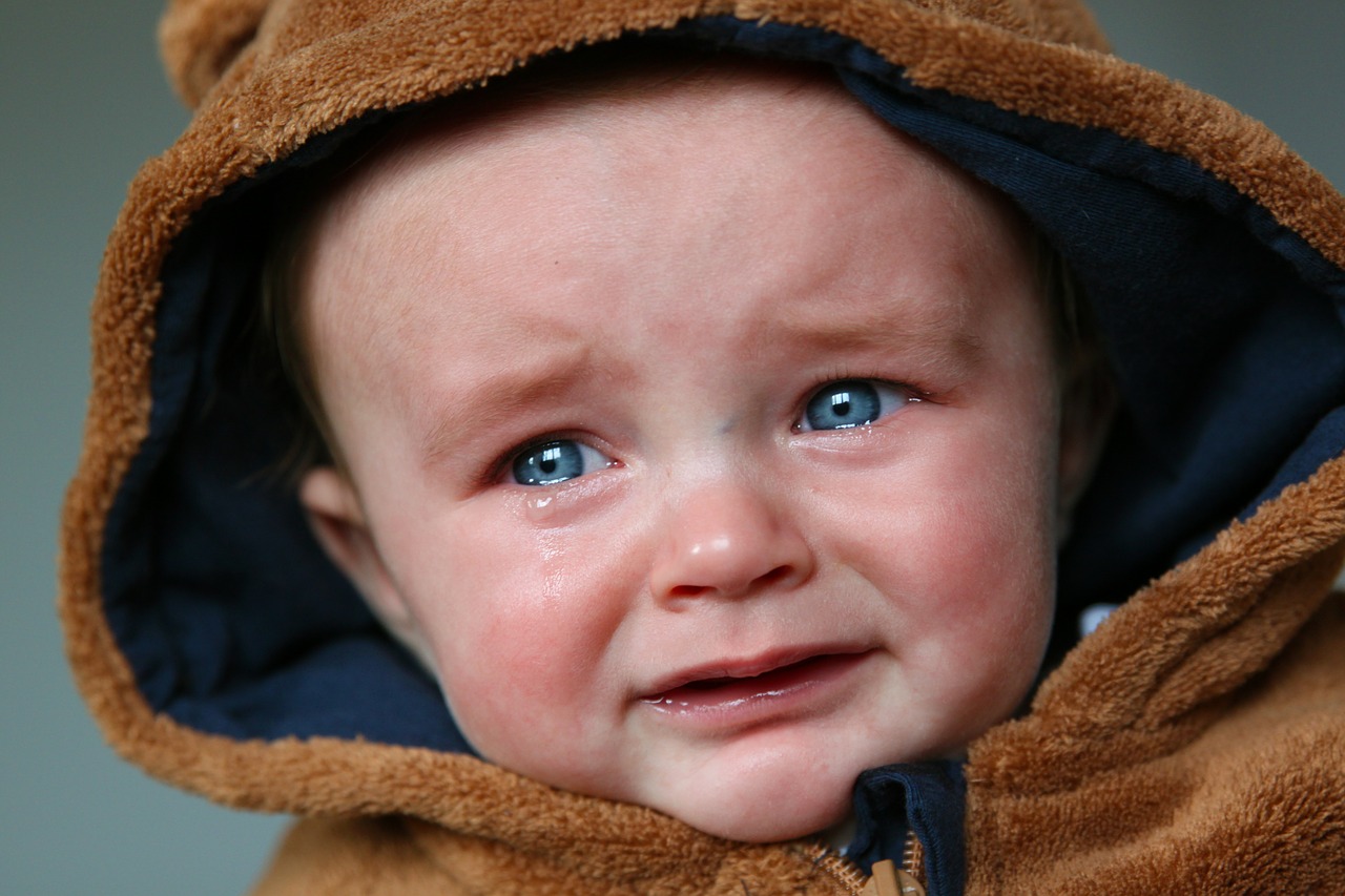 Image - baby tears small child sad cry