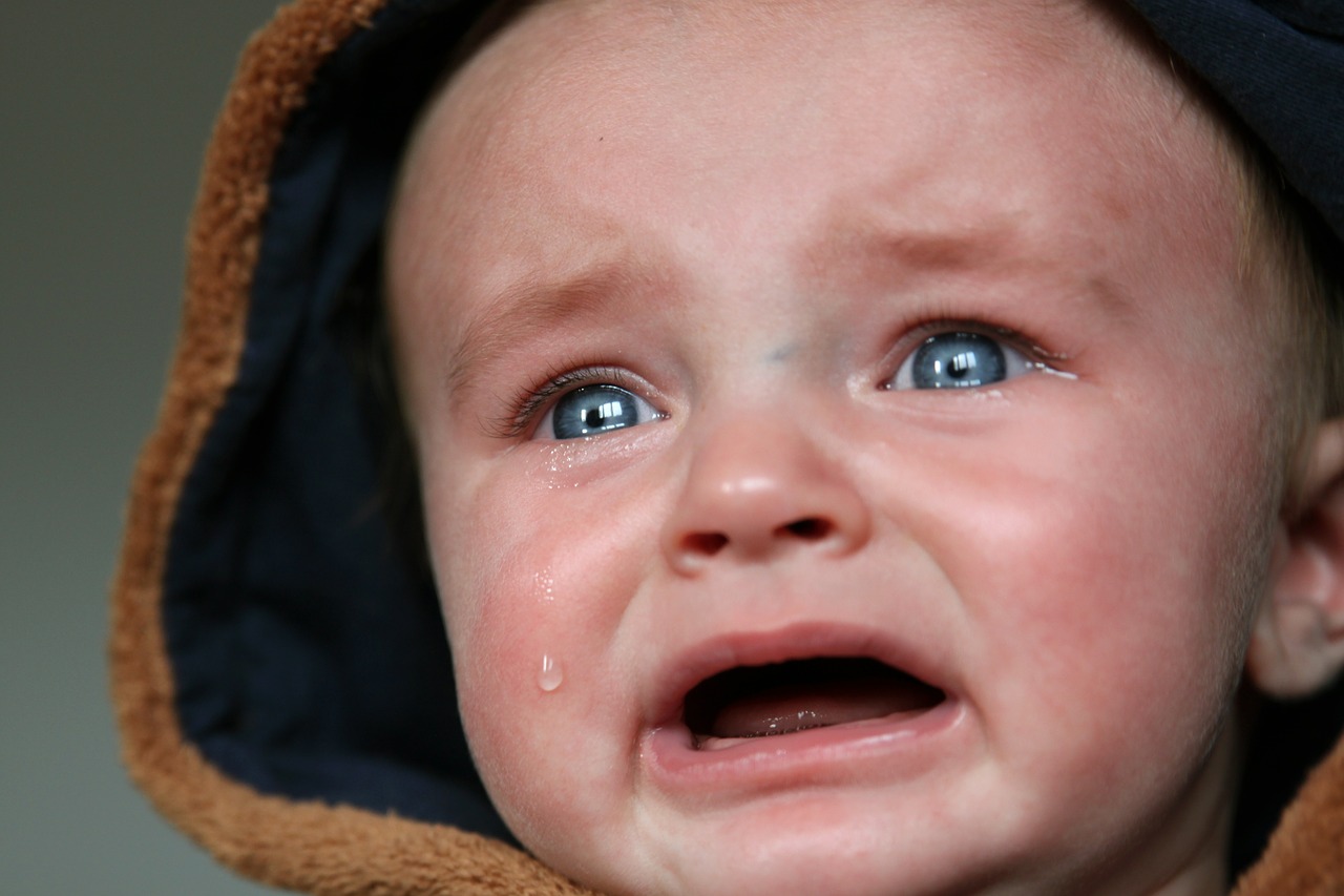 Image - baby tears small child sad cry