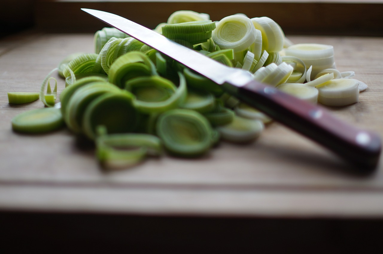 Image - knife kitchen cook wooden board