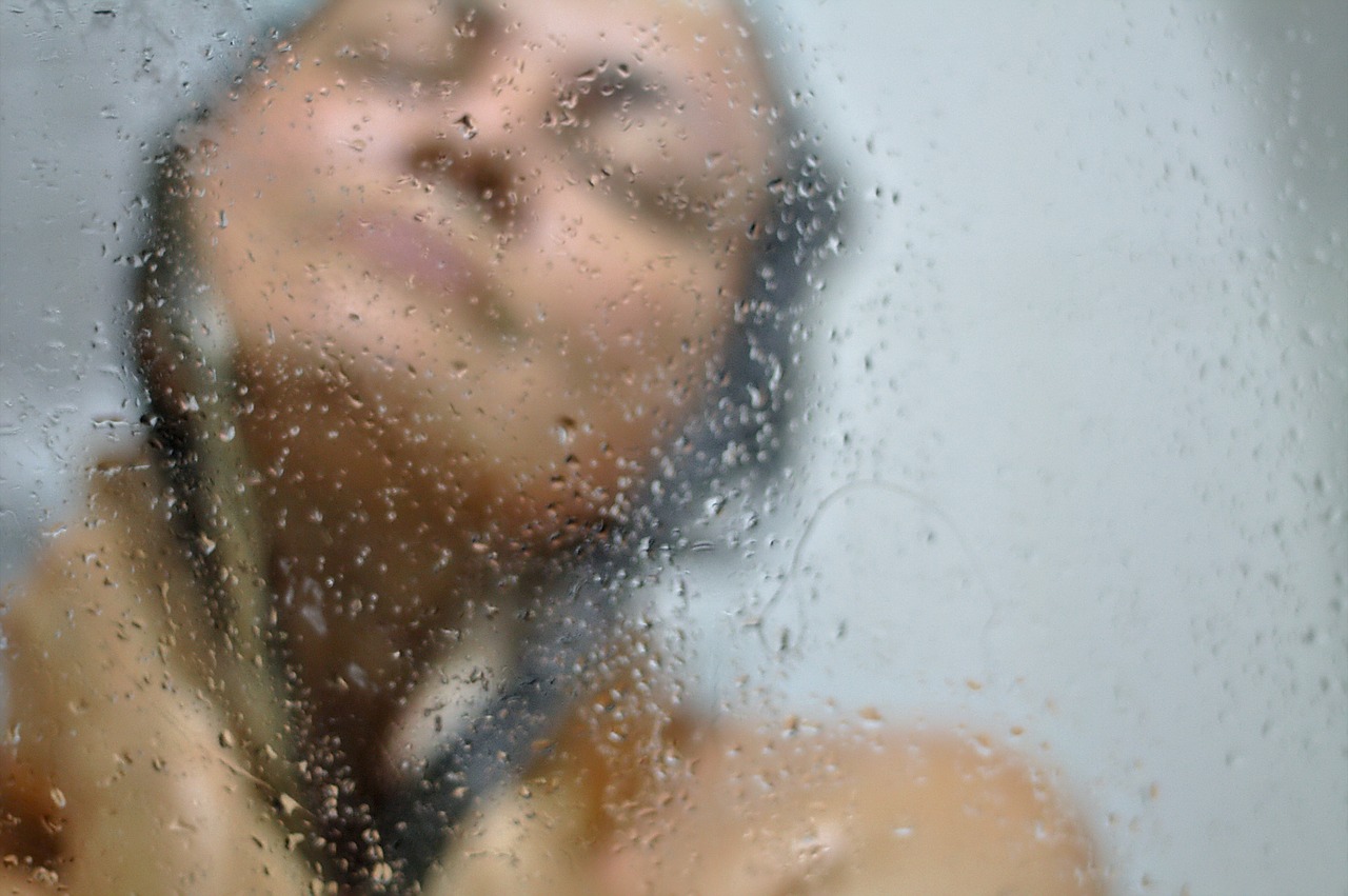 Image - bath wet water sensual woman