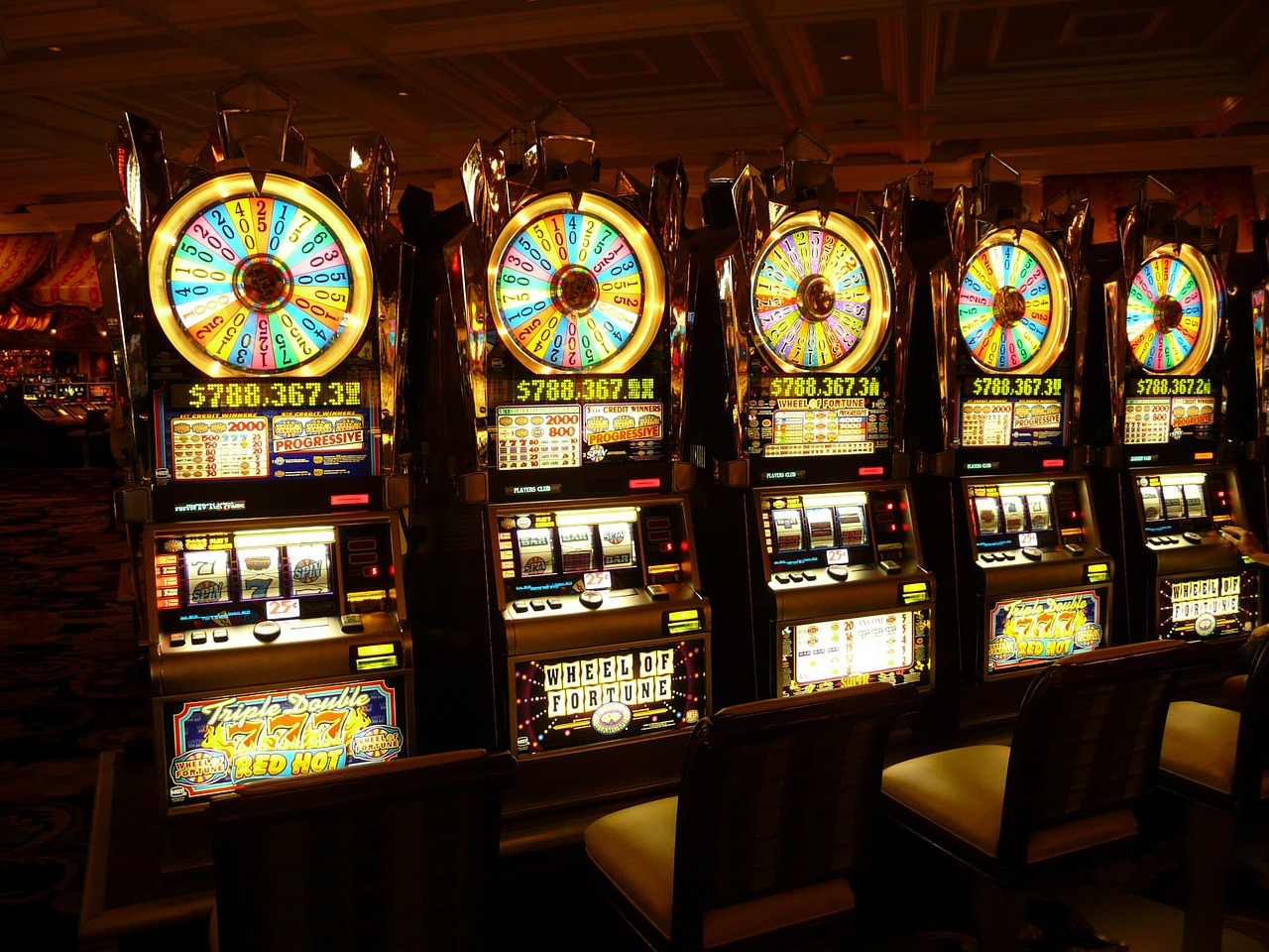 Image - gambling machine one armed bandit