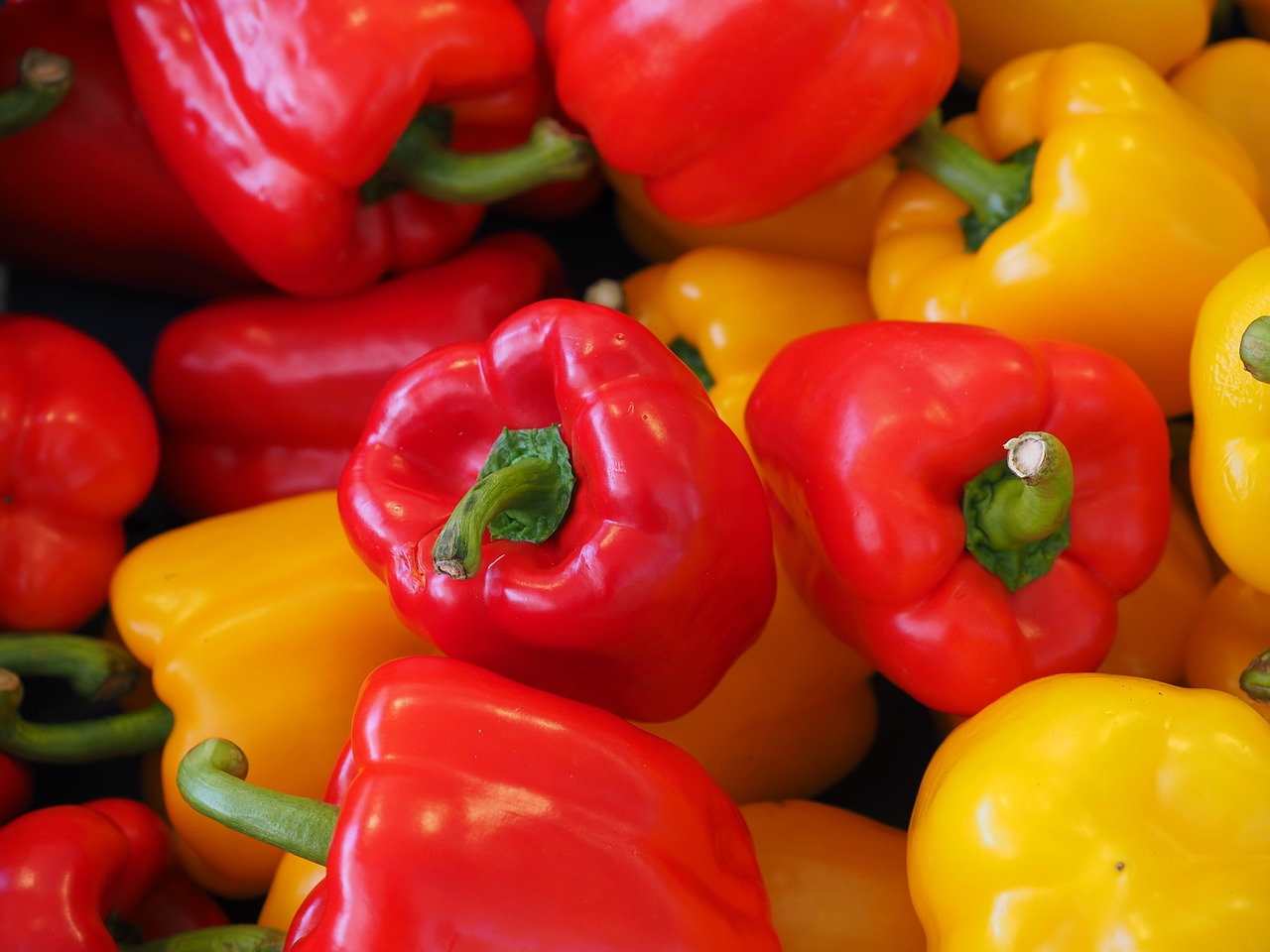 Image - sweet peppers paprika red healthy