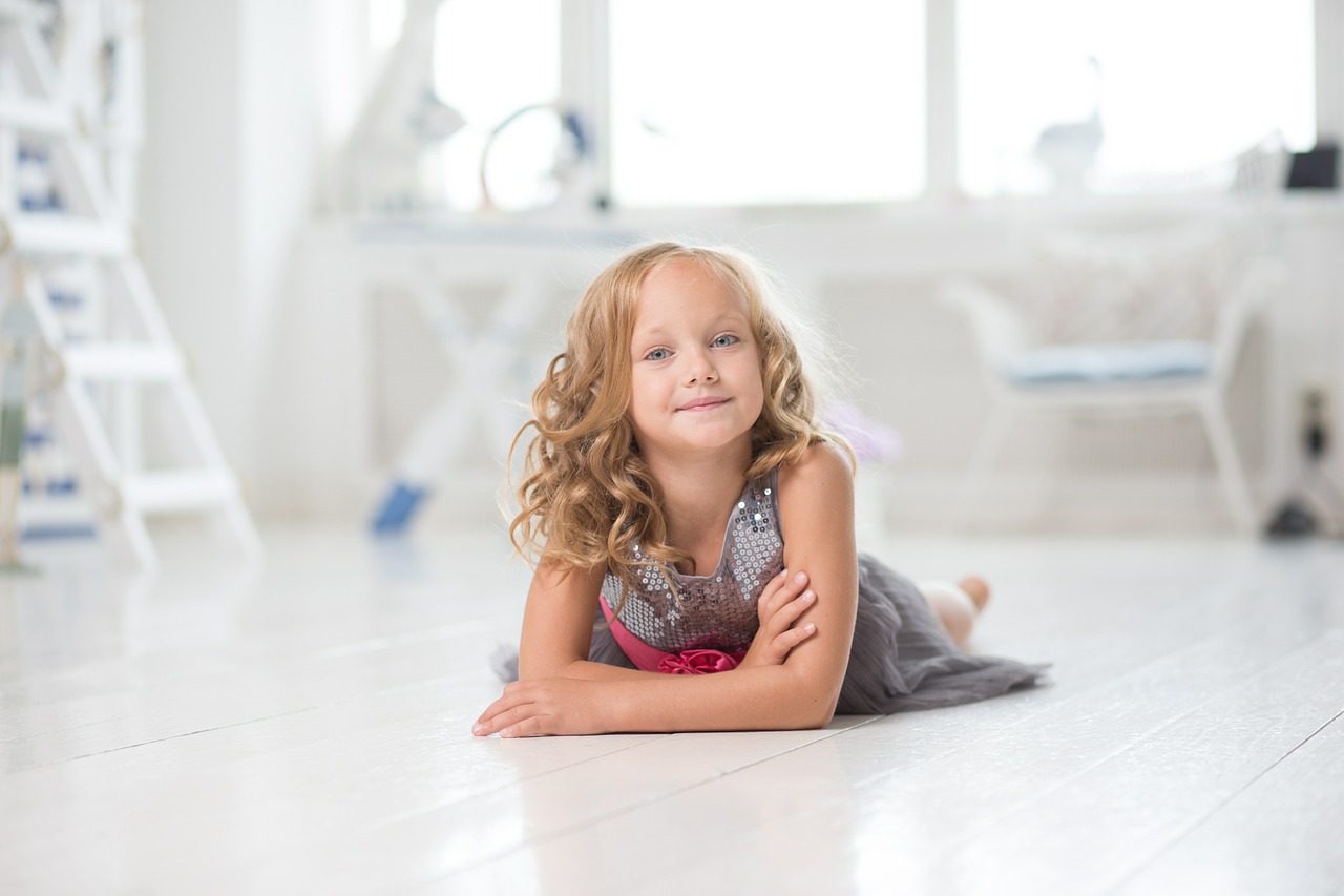 Image - girl lying young room white cute