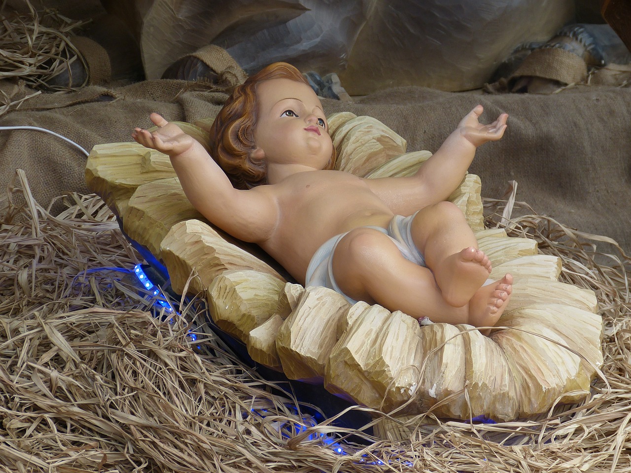 Image - father christmas nativity scene