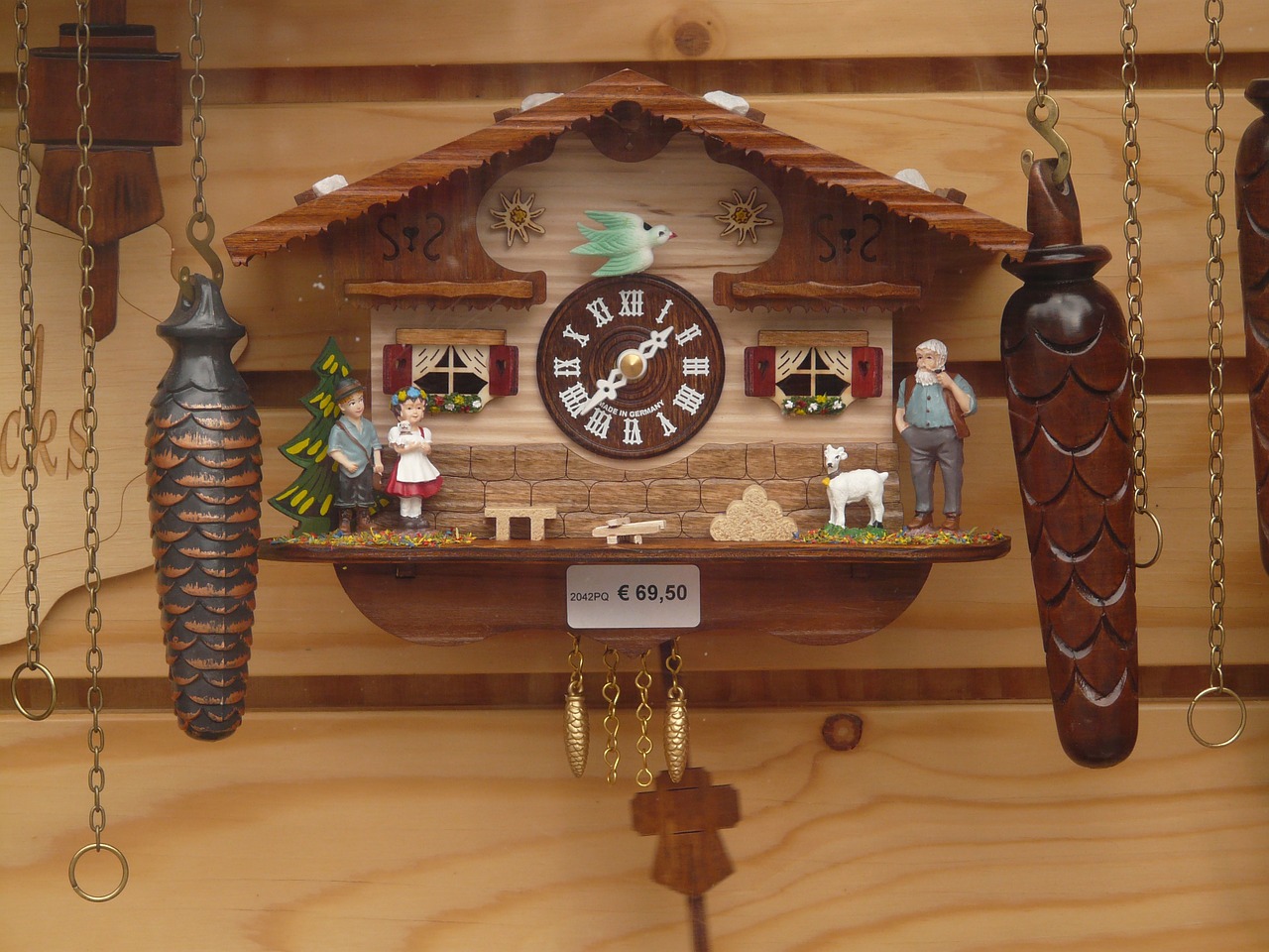 Image - cuckoo clock black forest clock