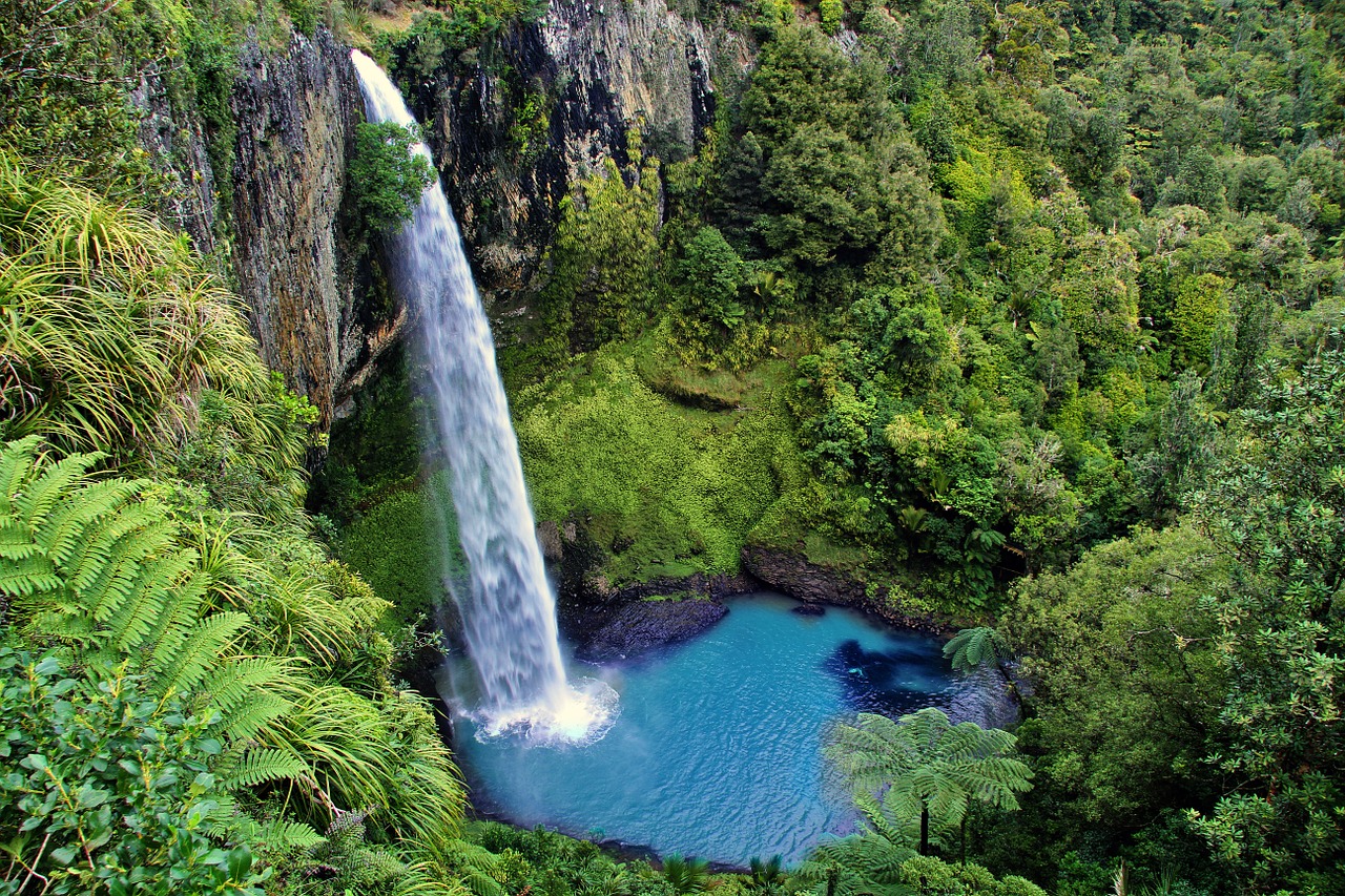 Image - bridal veil fall new zealand