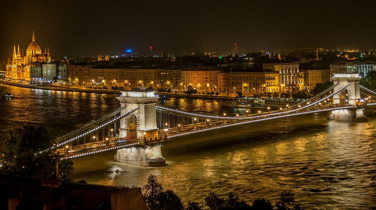 Image - budapest bridge water chain bridge