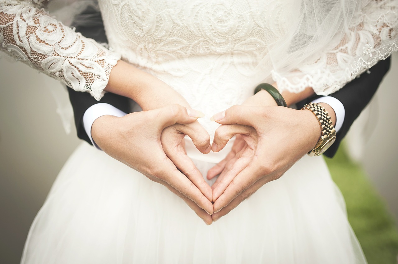 Image - heart love symbol white hands