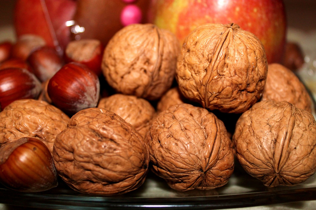 Image - walnuts nuts nicholas advent