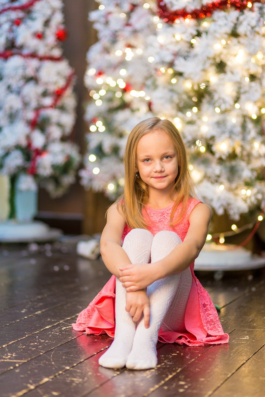 Image - child christmas girl people season