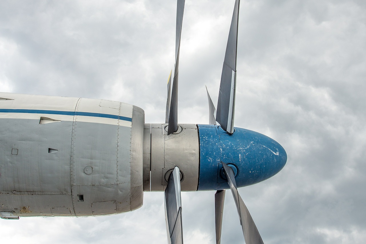 Image - propeller aircraft detail