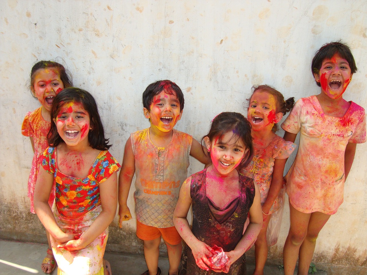 Image - holi india children color culture