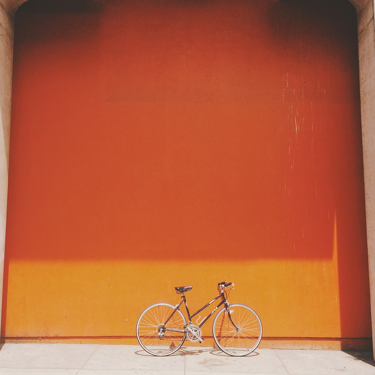 Image - bike wall bicycle cycle urban