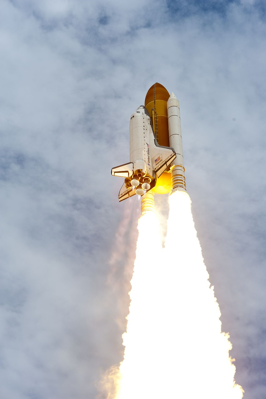 Image - space shuttle atlantis liftoff