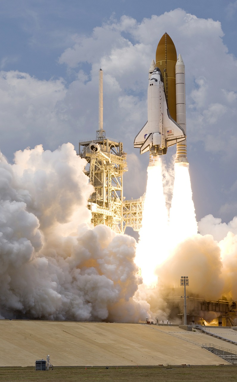 Image - space shuttle liftoff atlantis