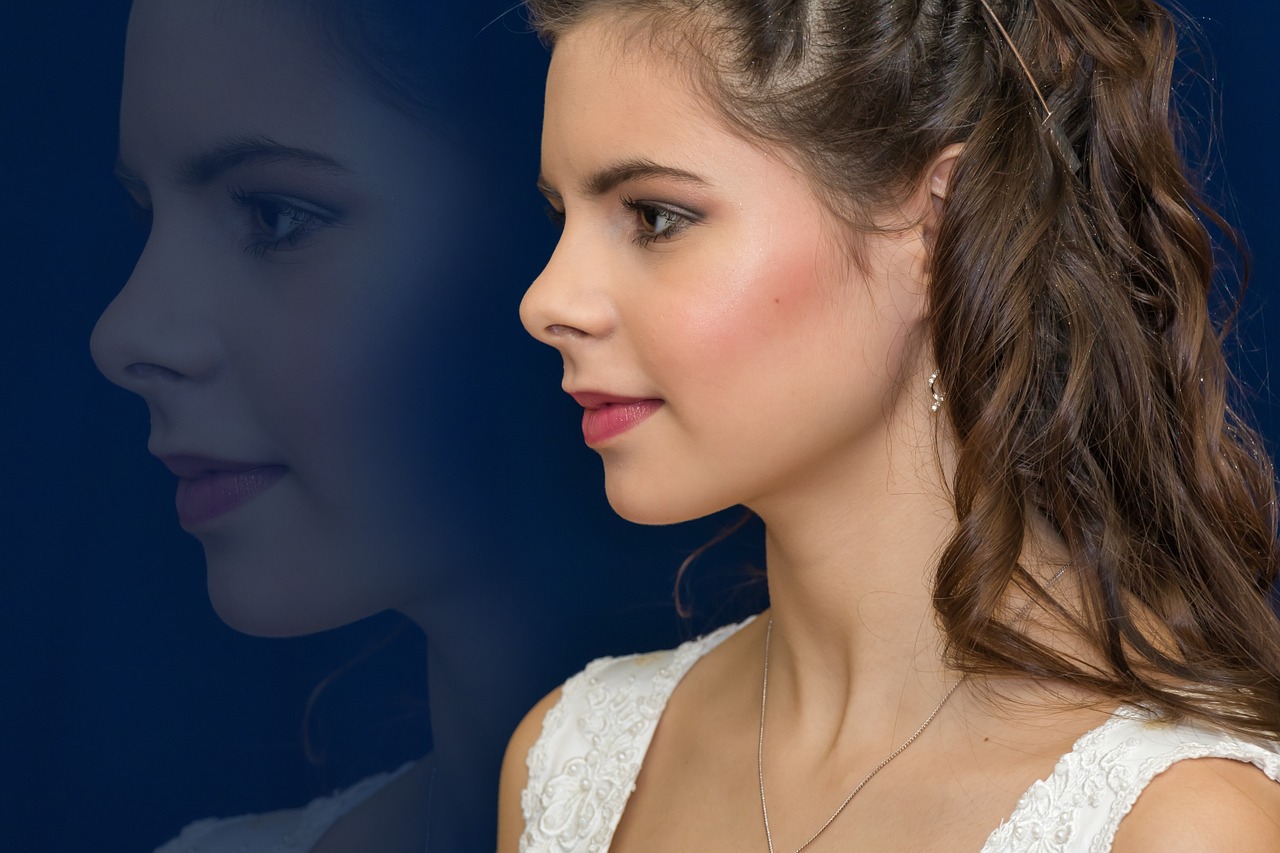 Image - girl young smile nice woman