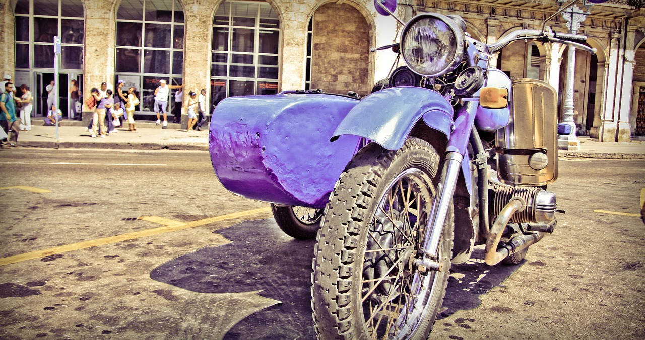Image - moto antique car havana yesteryear