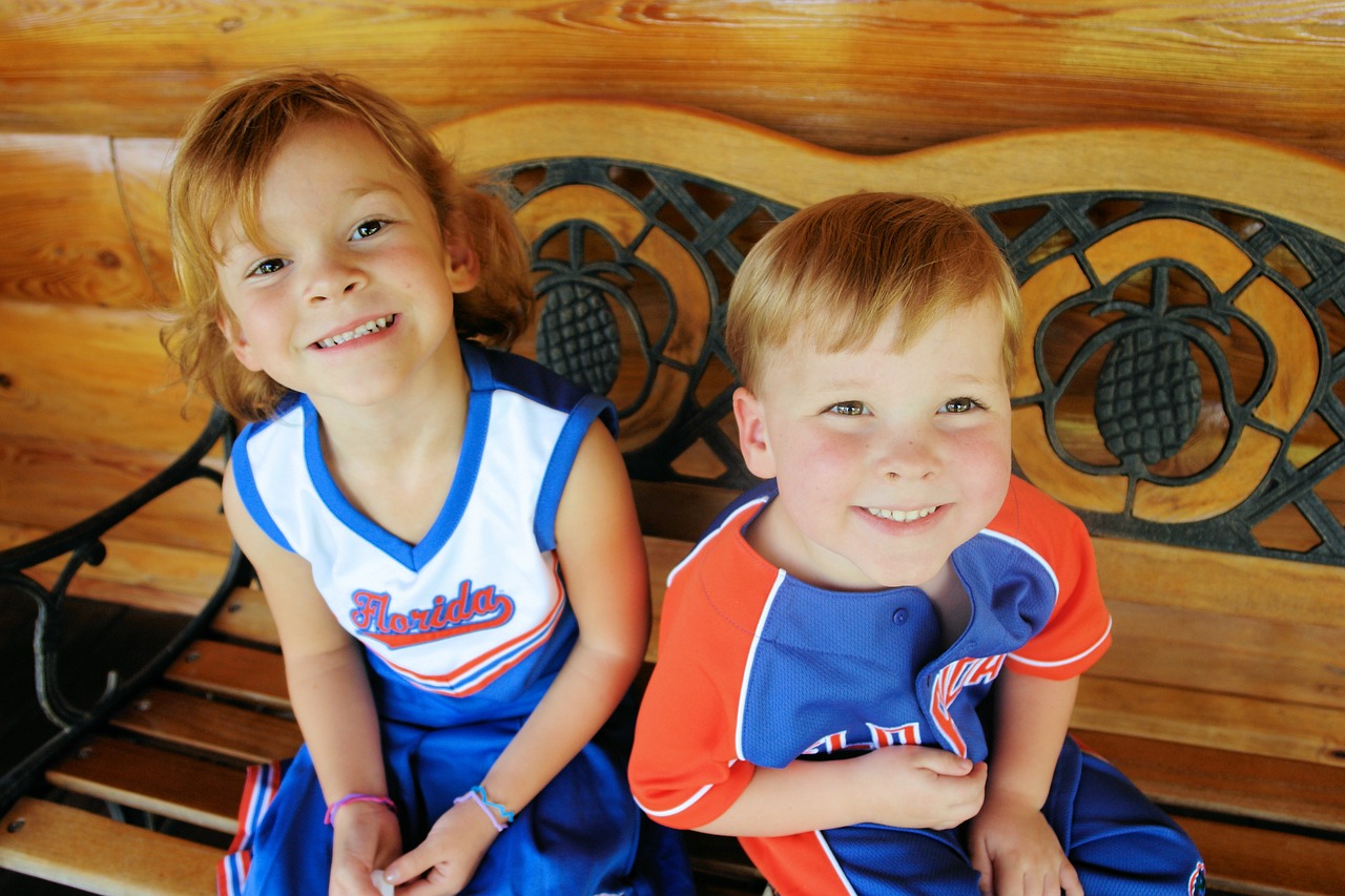 Image - kids gator fans football