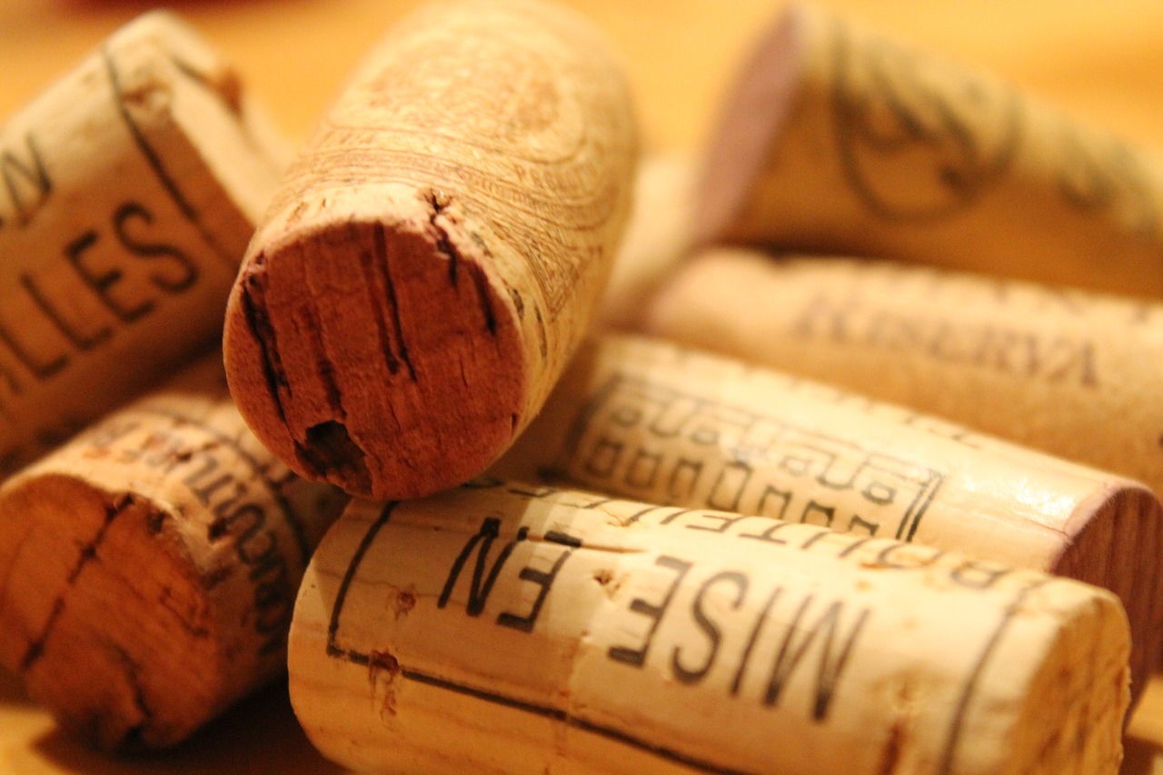 Image - wine cork red wine white wine