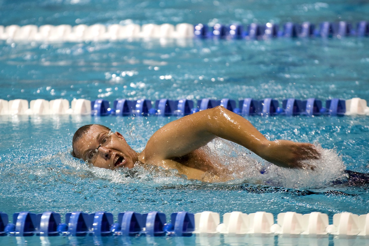 Image - swimmer training lane competition