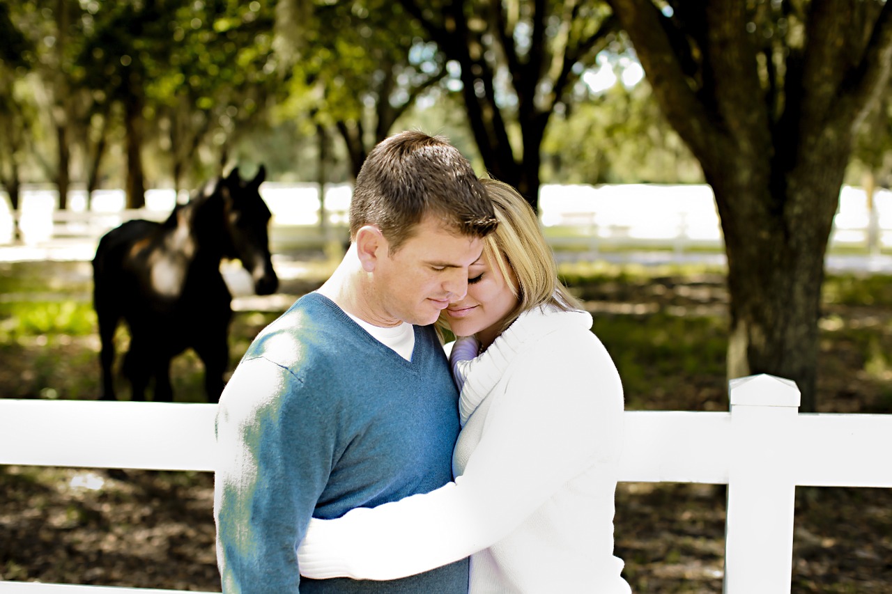 Image - hug couple horse love man woman