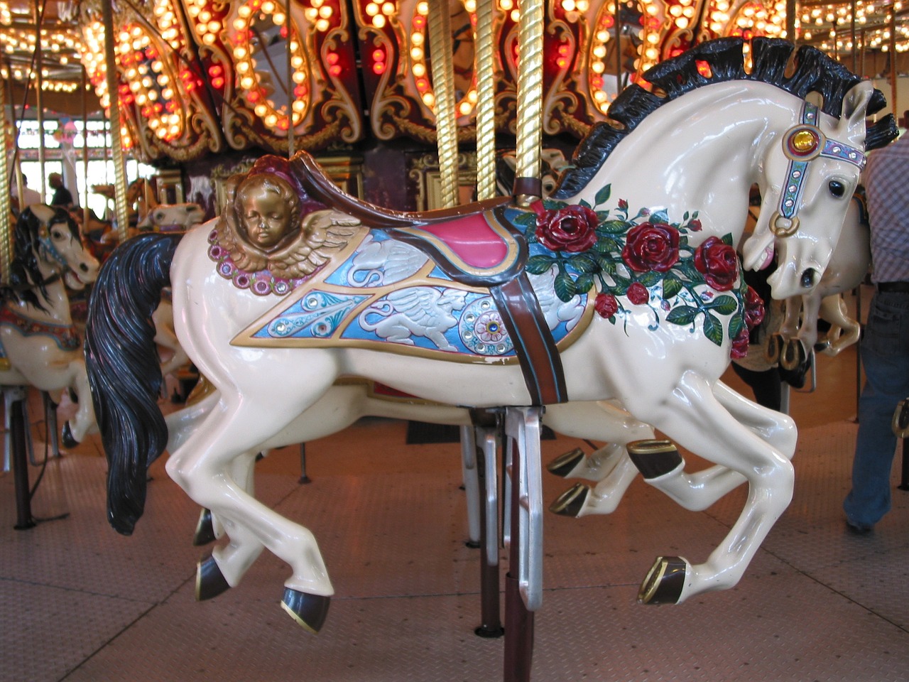 Image - horse wooden carousel retro
