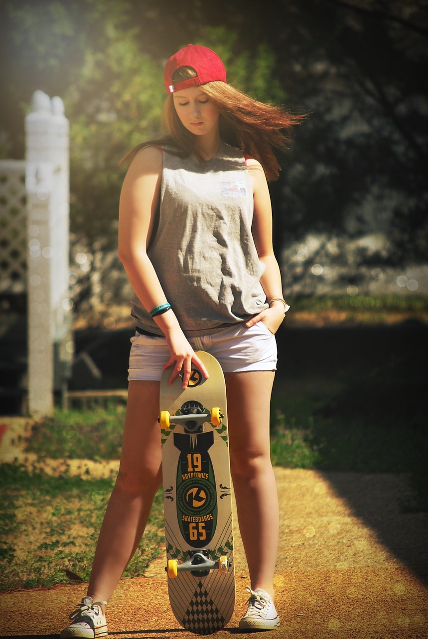 Image - girl skateboard young lifestyle