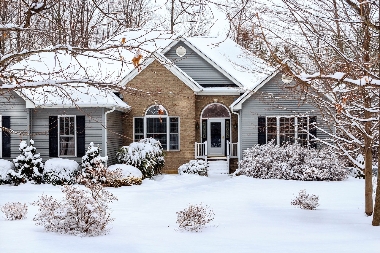 Image - winter snow scene house home brick