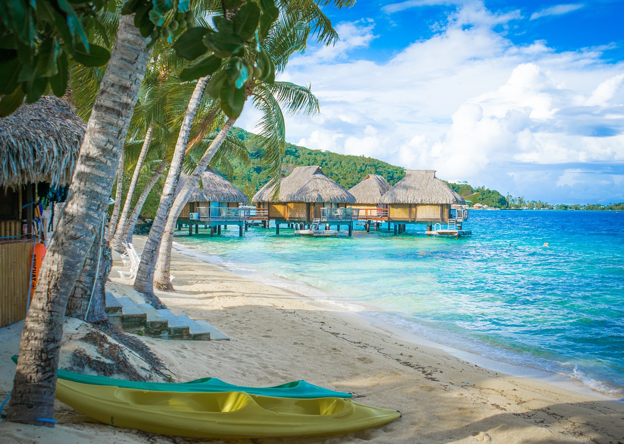 Image - bora bora mountain ocean pacific