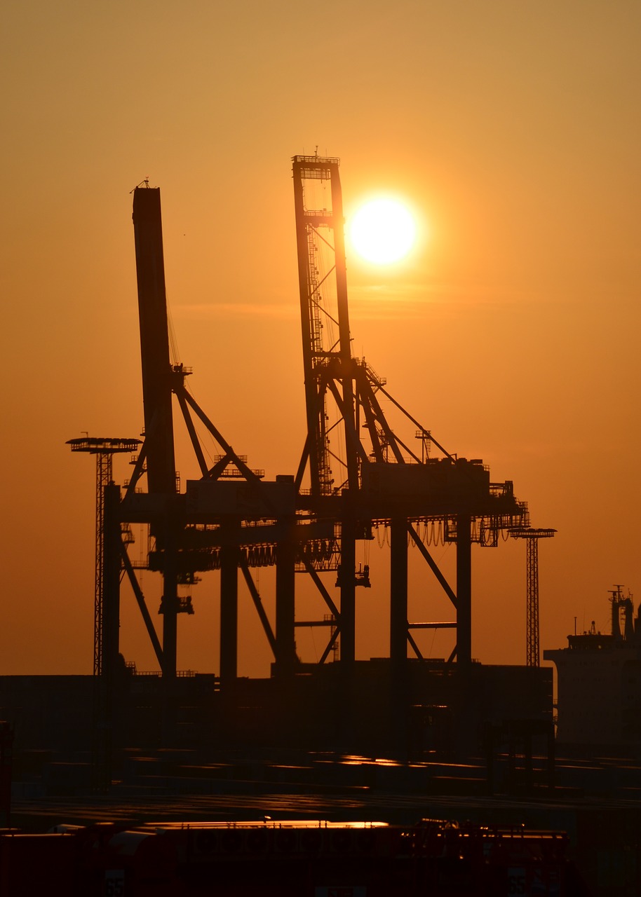 Image - harbour cranes gantry cranes