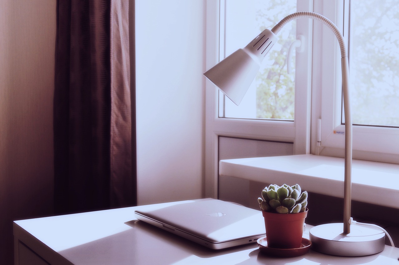 Image - macbook laptop computer desk lamp