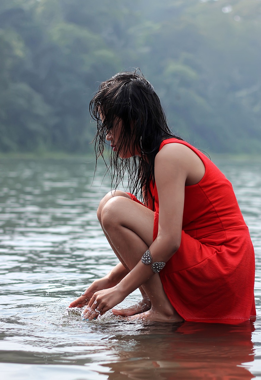 Image - woman female lake water beauty