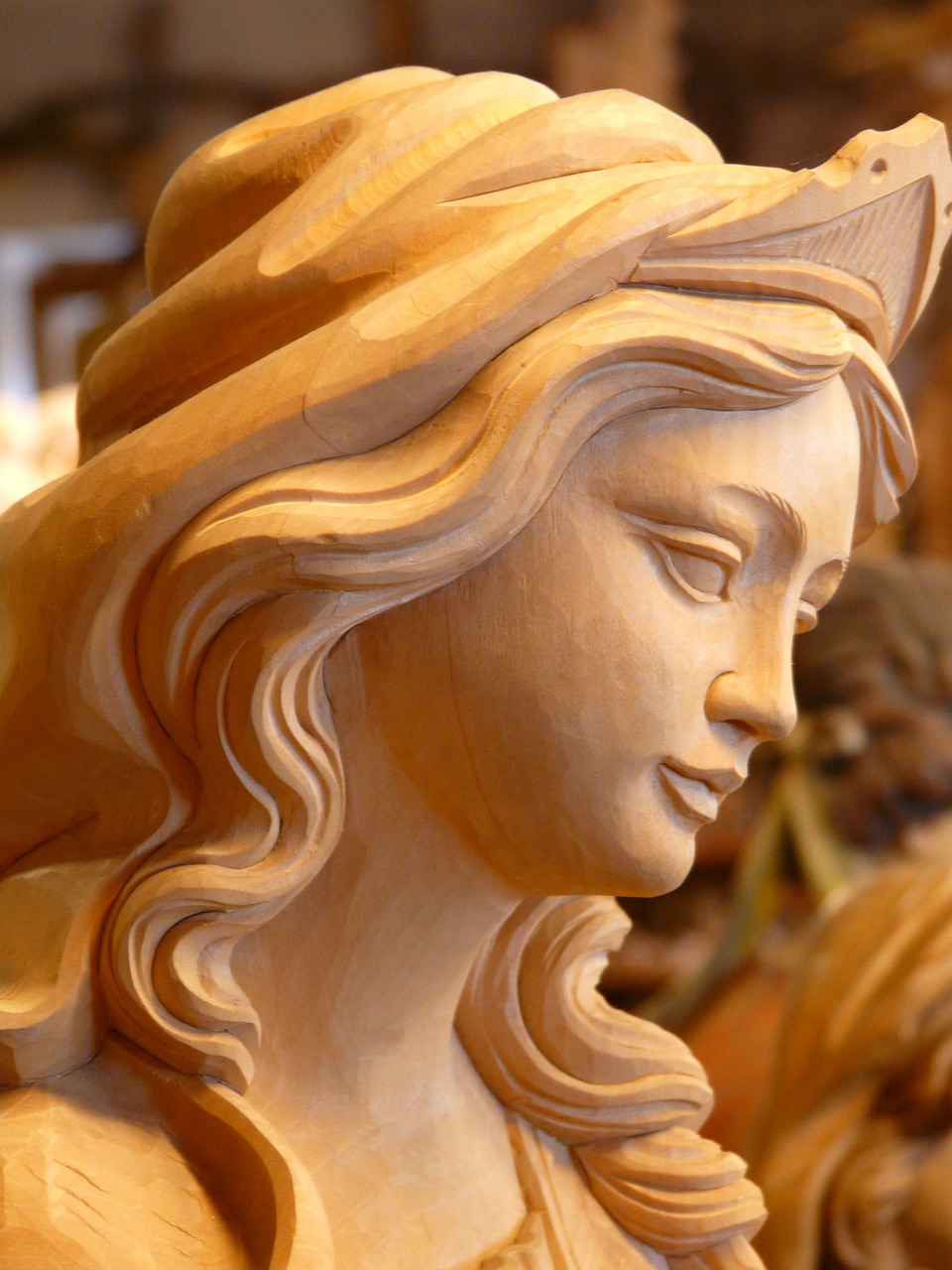 Image - madonna wood carved figure girl