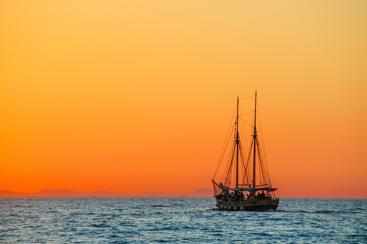 Image - sea sailing vessel boot ship