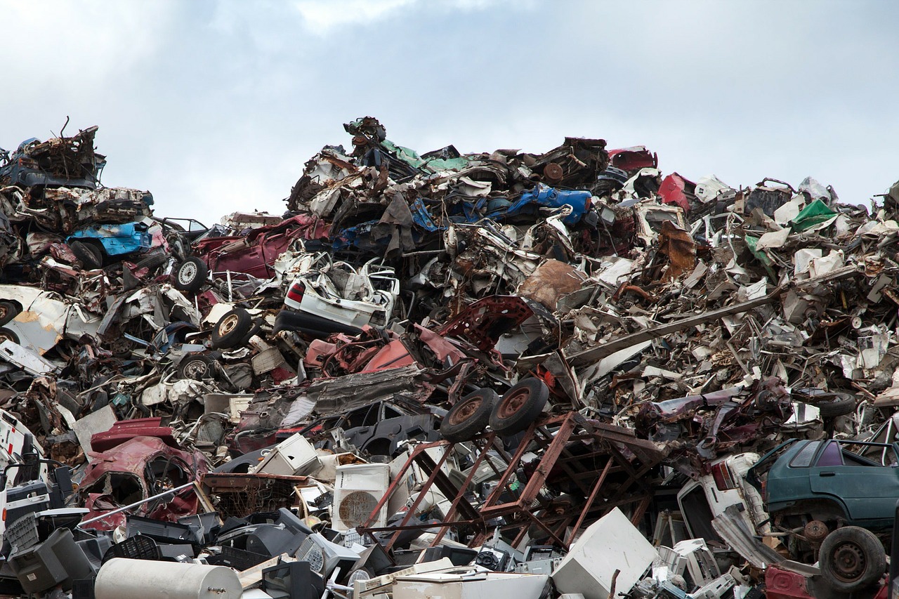 Image - scrapyard recycling dump garbage