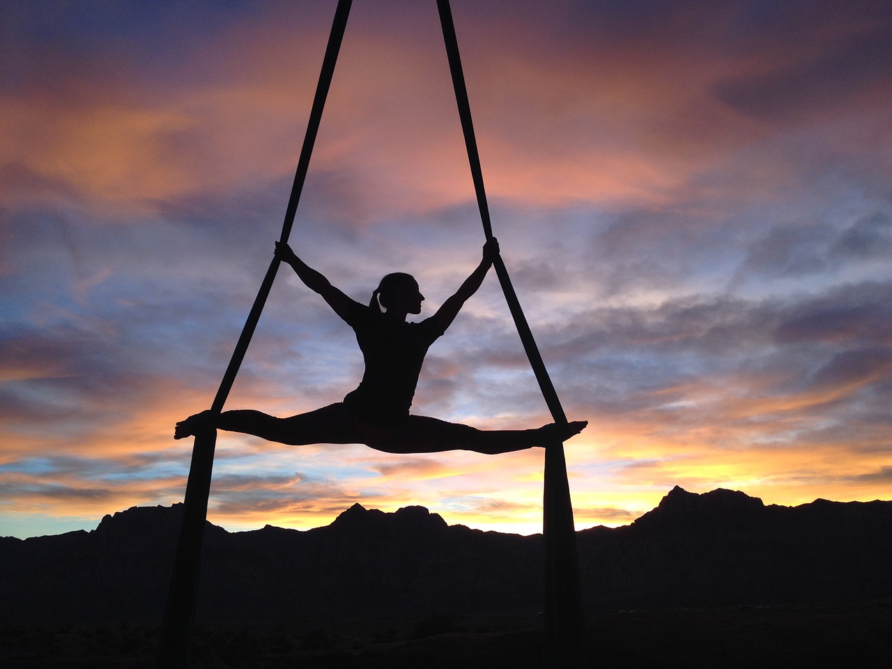 Image - silhouette aerialist female woman