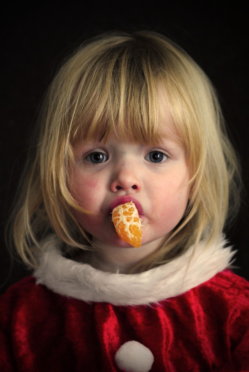 Image - girl portrait christmas orange