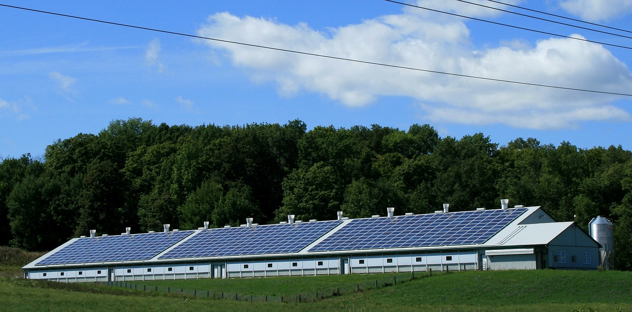 Image - solar power sun barn power energy