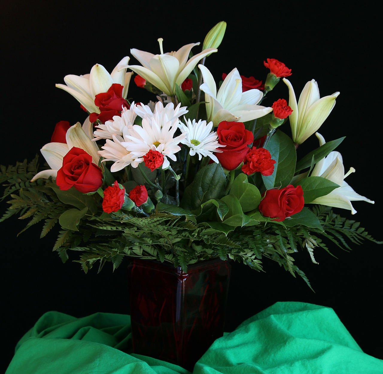 Image - flower vase bouquet arrangement