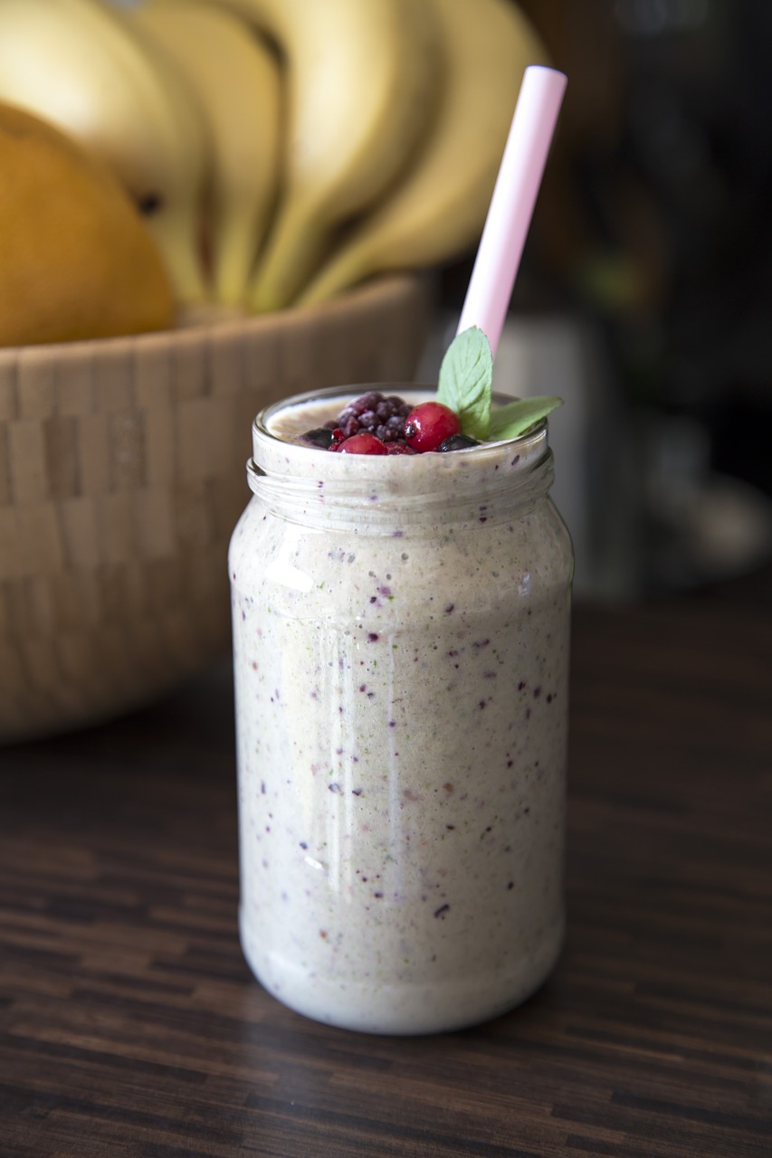 Image - smoothie fruit blend glass drink