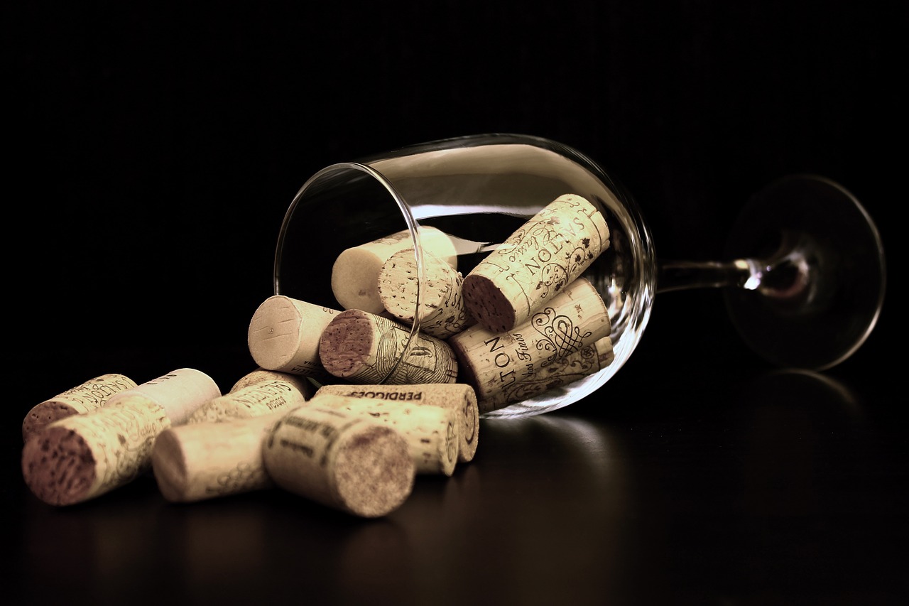 Image - cork bowls wine glass of wine