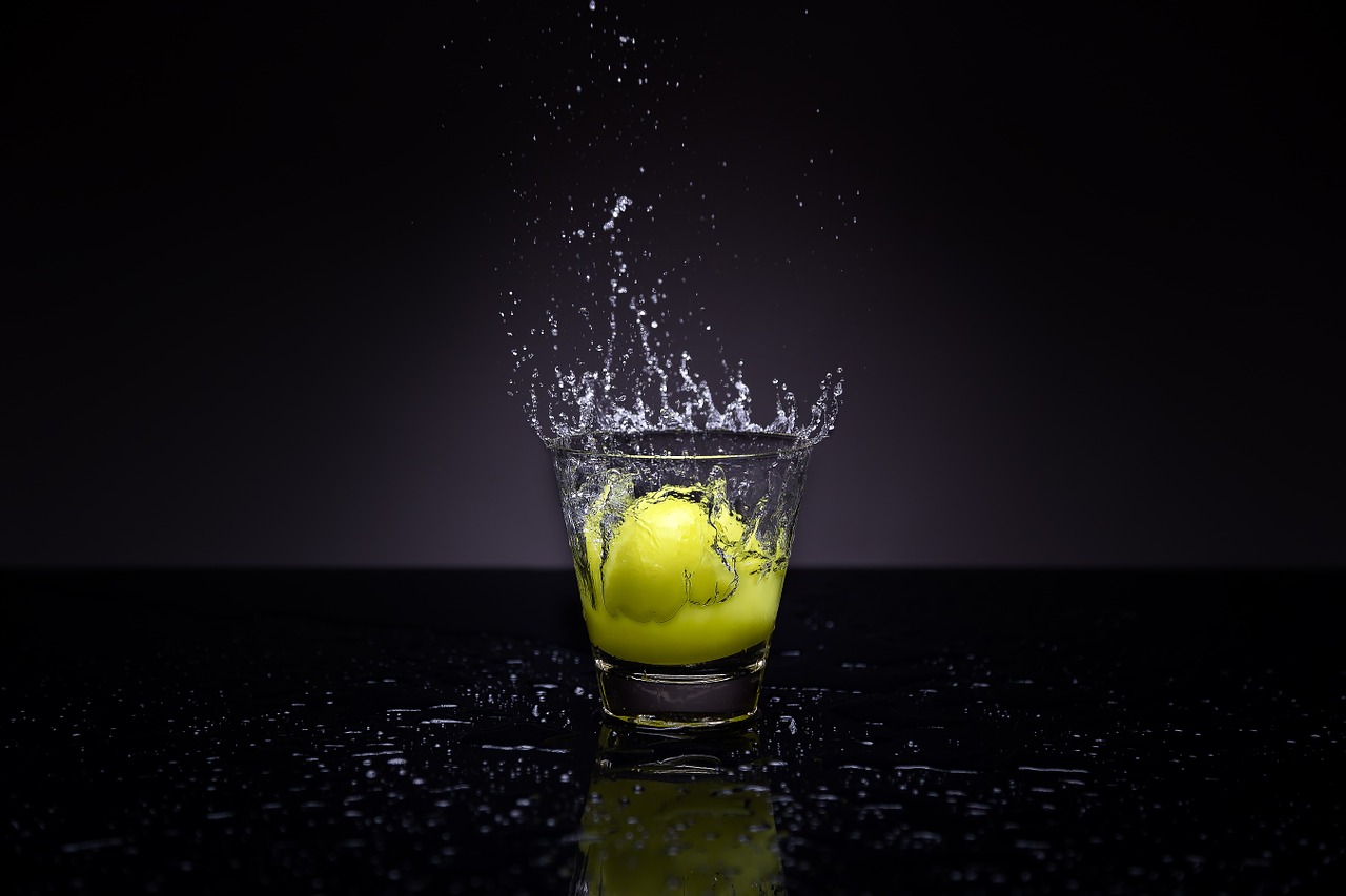 Image - water splash photography lemon bar