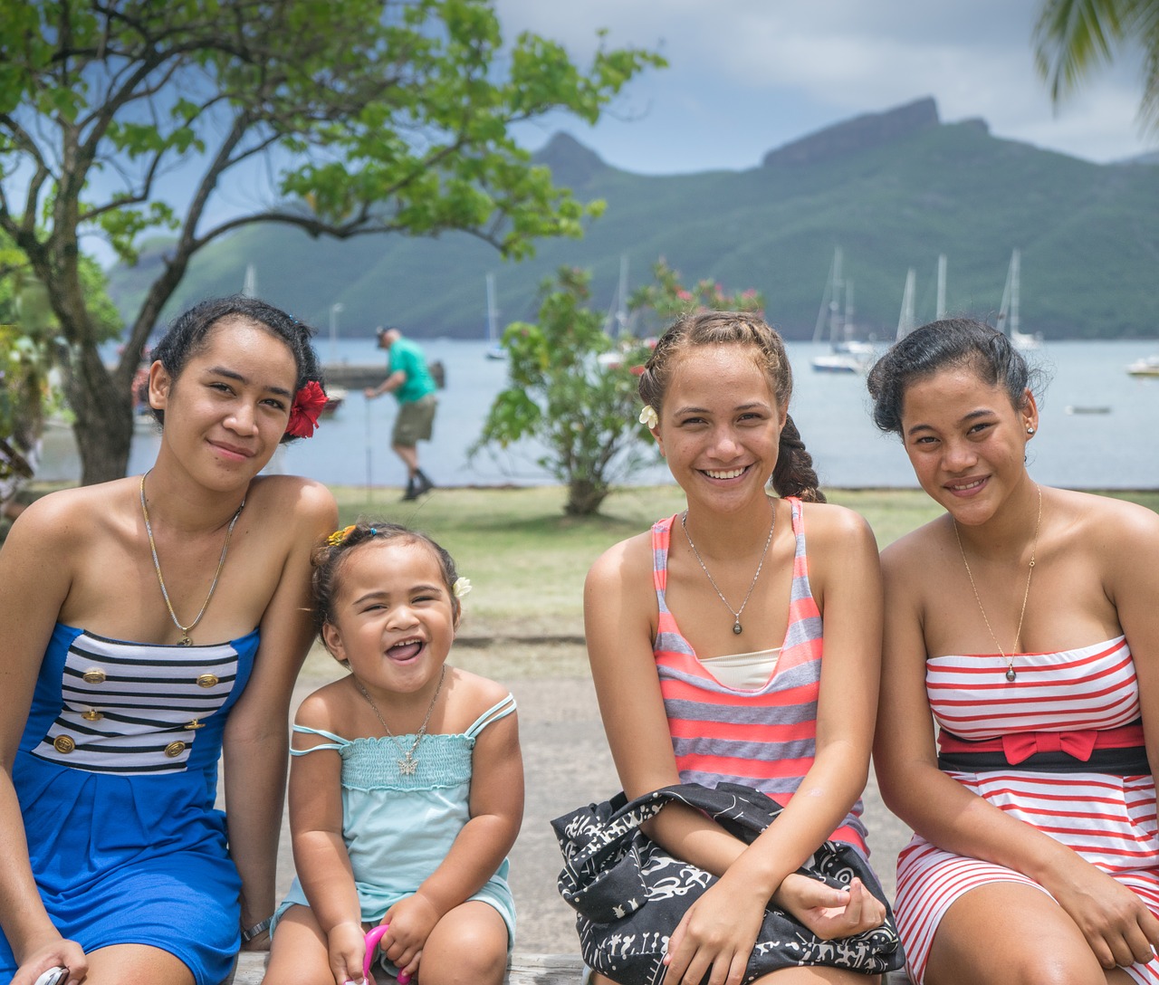 Image - girls beach portrait