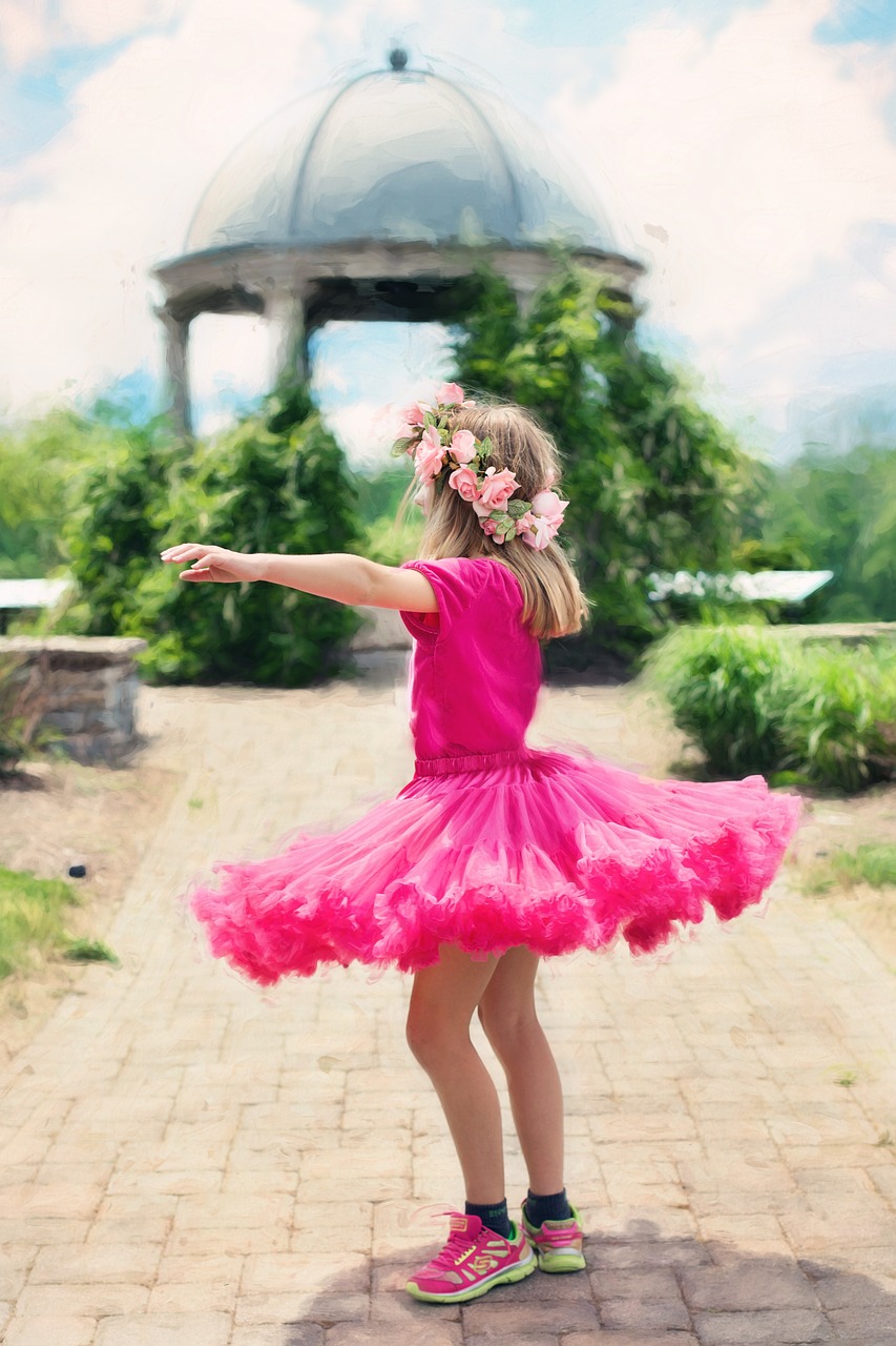 Image - little girl twirling dancing