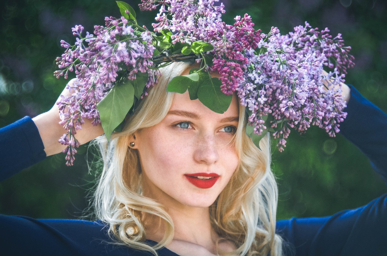 Image - girl spring lilac photographer